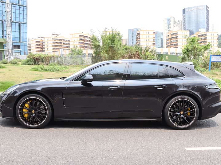 Zdjęcie 7 - Porsche Panamera