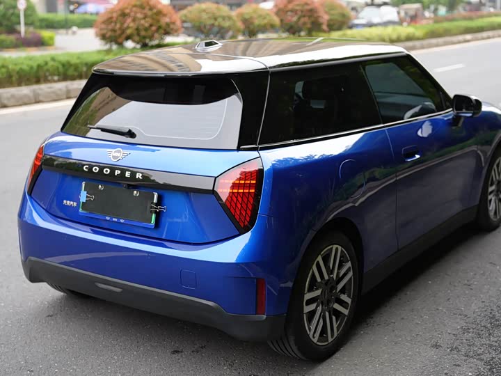Mini Cooper 2024 2024款 456km COOPER E 经典派