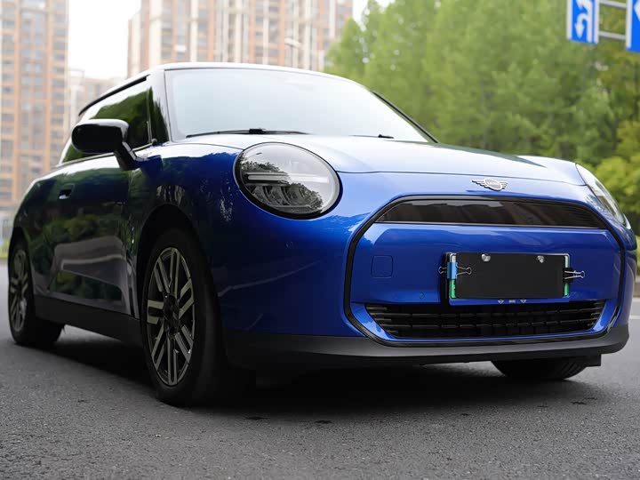 Mini Cooper 2024 2024款 456km COOPER E 经典派