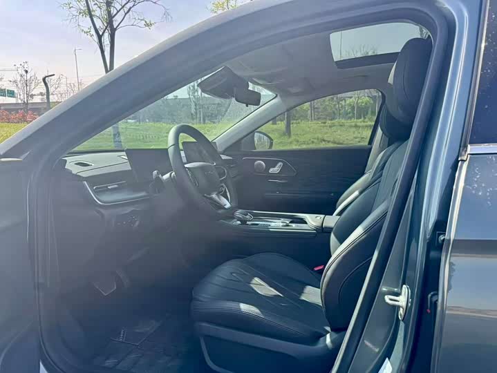 Chery Arrizo 8 2025 2025款 1.6T DCT 豪华型