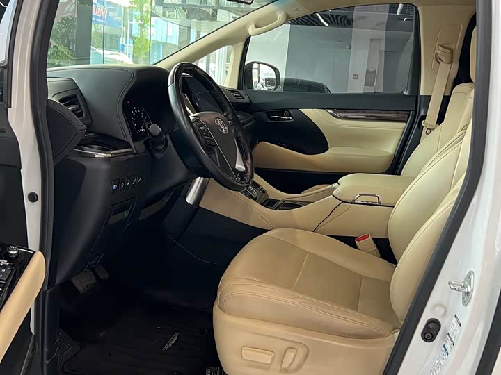 Toyota Alphard 2021 2021款 双擎 2.5L 尊贵版