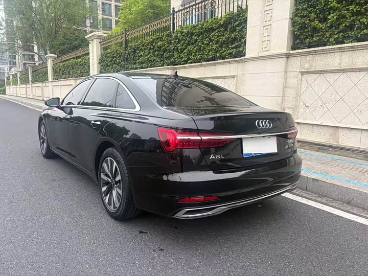 Zdjęcie 3 - Audi A6L
