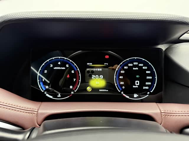 Geely Okavango 2022 2022款 1.8TD DCT豪华型 7座