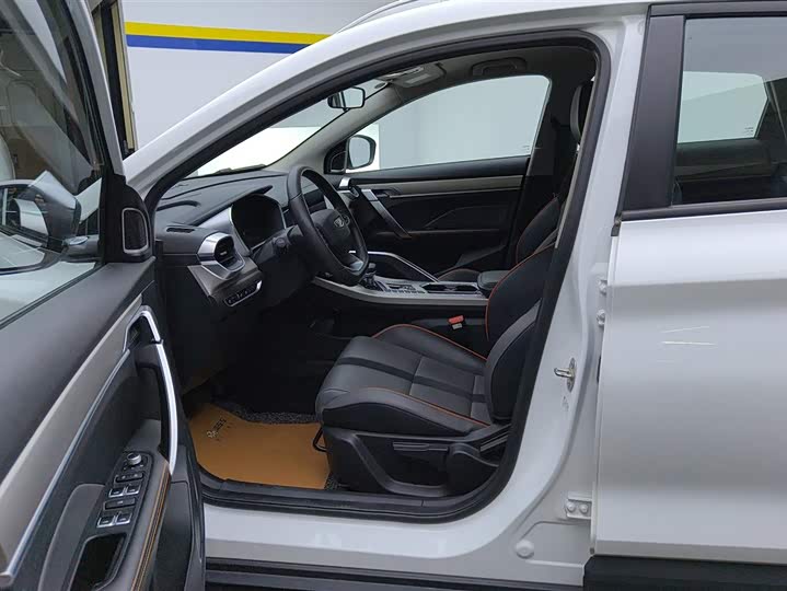 Geely Coolray 2024 2024款 1.5T DCT 龙腾
