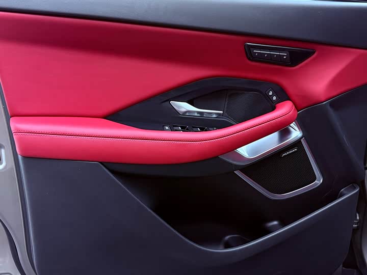 Jaguar E-Pace 2024 2024款 进取运动版 R-DYNAMIC S