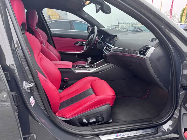 BMW M3 2021 2021款 M3四门轿车 雷霆版