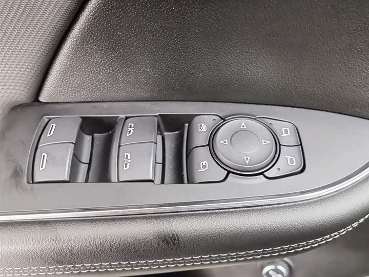 Фото 9 - Buick Envision Plus