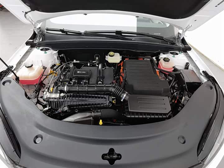 BYD Seal 05 DM-i Hybrid 2025 2025款 DM-i 智驾版 55KM豪华型