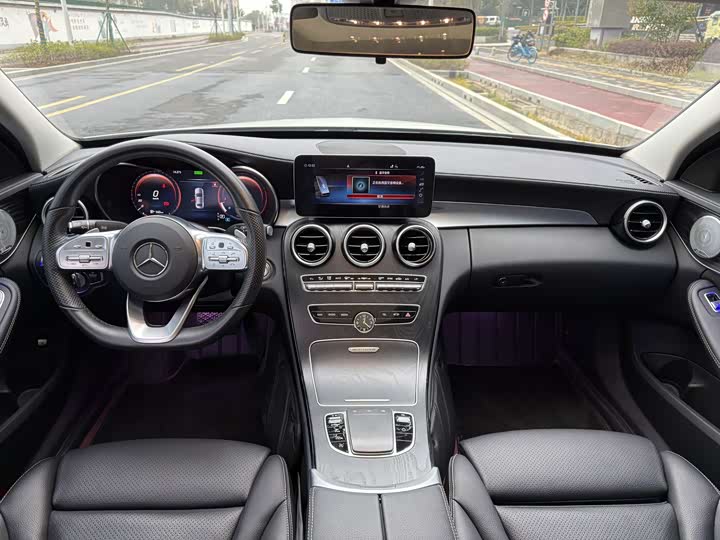 Фото 7 - Mercedes-Benz C-Class