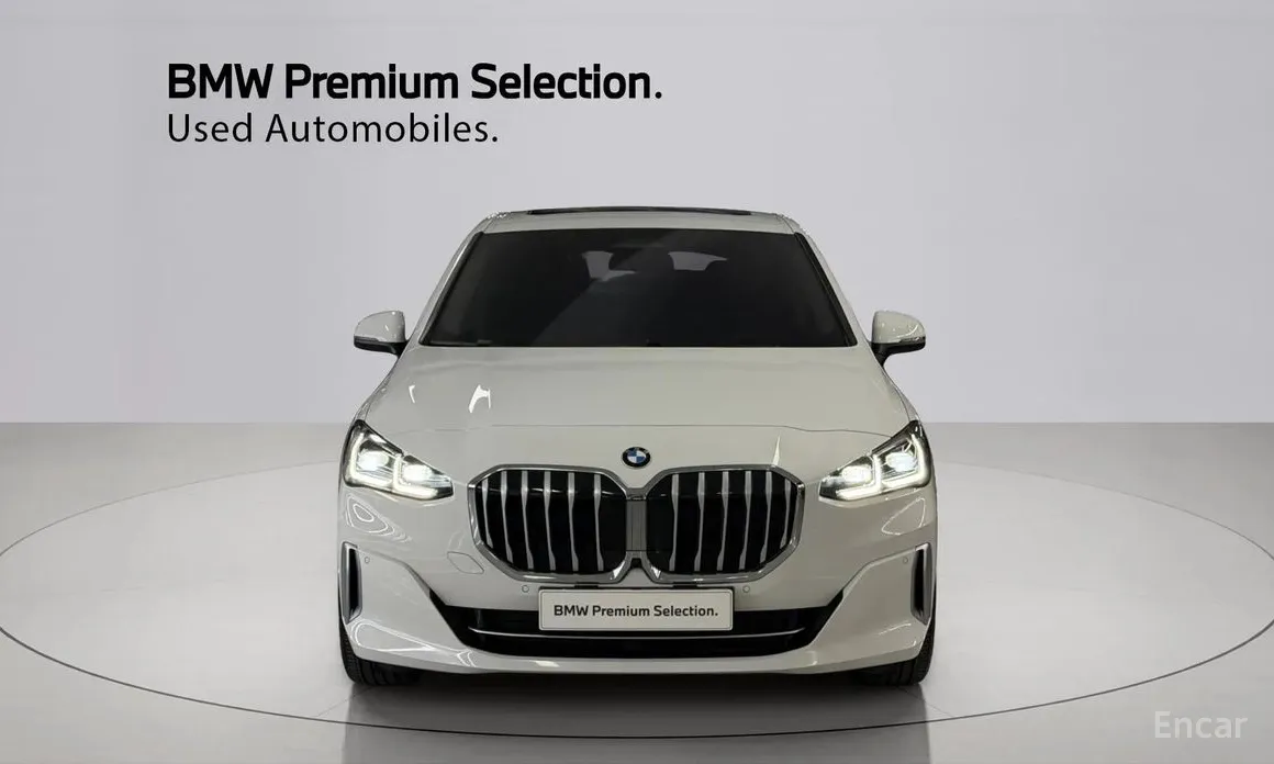 BMW 2 Series 2022 220i Luxury