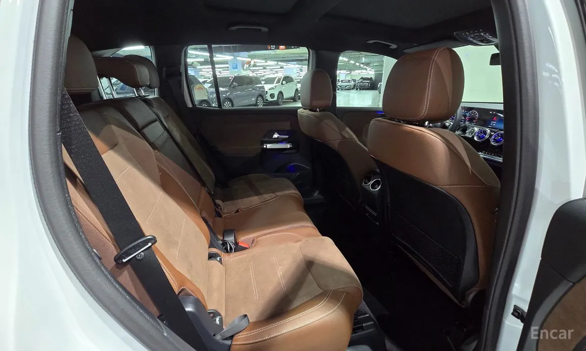 Mercedes-Benz GLB-Class 2020 AMG GLB35 4MATIC