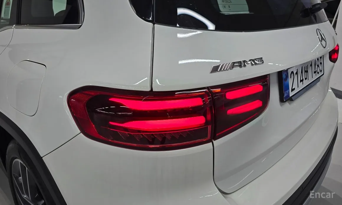 Mercedes-Benz GLB-Class 2020 AMG GLB35 4MATIC