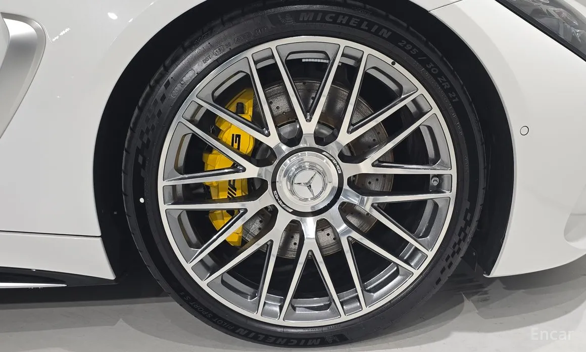 2025 Mercedes-Benz AMG GT