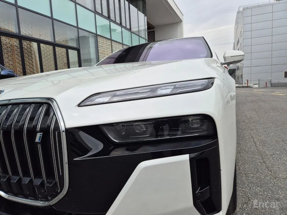 BMW i7 2022 eDrive 50 M Sport