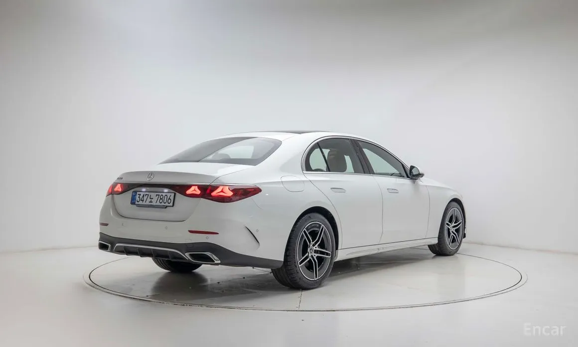 Mercedes-Benz E-Class 2024 E200 AMG Line