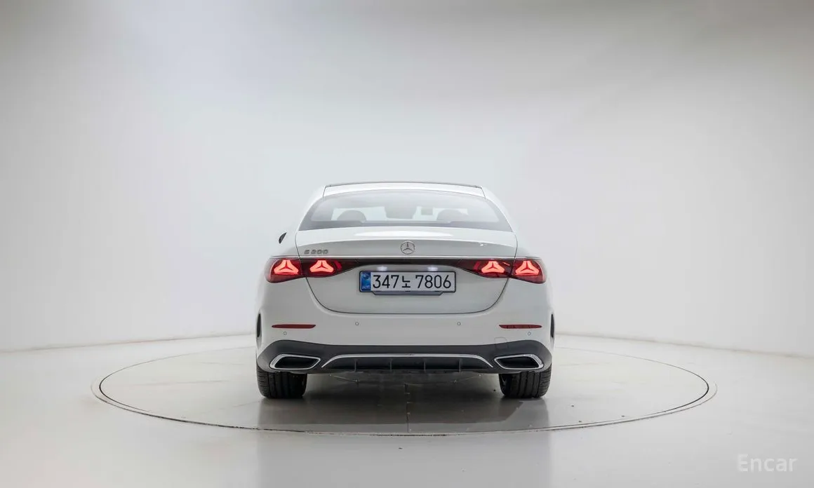 Mercedes-Benz E-Class 2024 E200 AMG Line