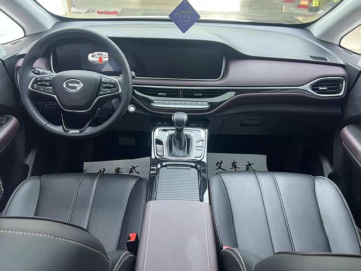 GAC Trumpchi M6 2023 2023款 PRO 270T DCT豪华版