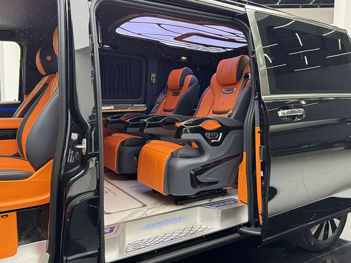 Фото 8 - Mercedes-Benz Vito