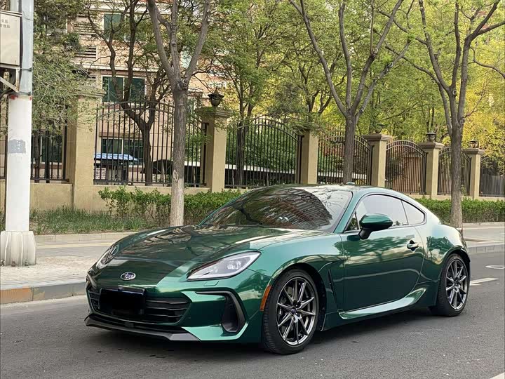 Фото 1 - Subaru BRZ