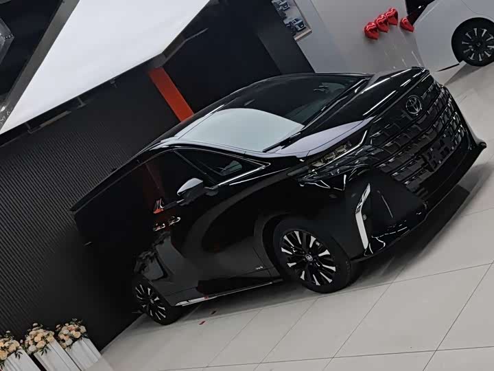 Toyota Alphard 2024 2024款 双擎 2.5L 臻享版