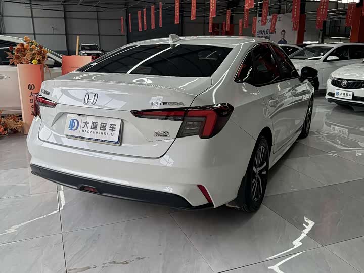 Фото 5 - Honda Integra