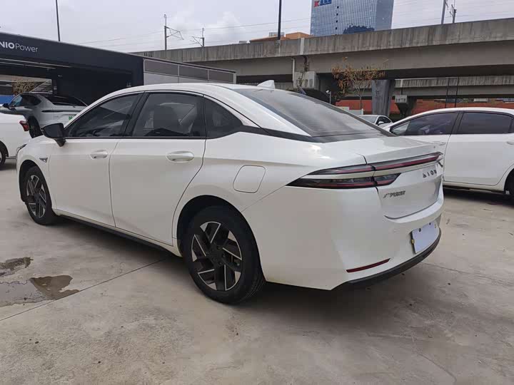 Фото 6 - GAC Aion S Plus