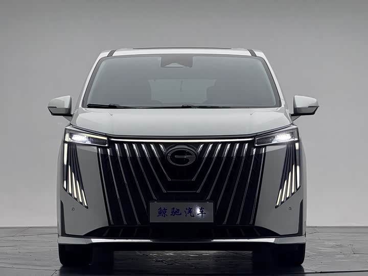 Фото 3 - GAC Trumpchi M8