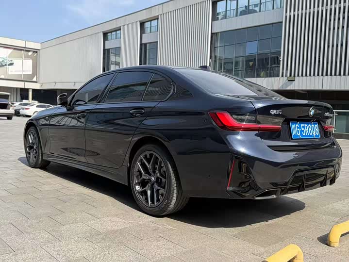 BMW 3 Series 2025 2025款 330Li M运动曜夜套装