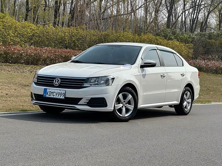Фото 1 - Volkswagen Lavida