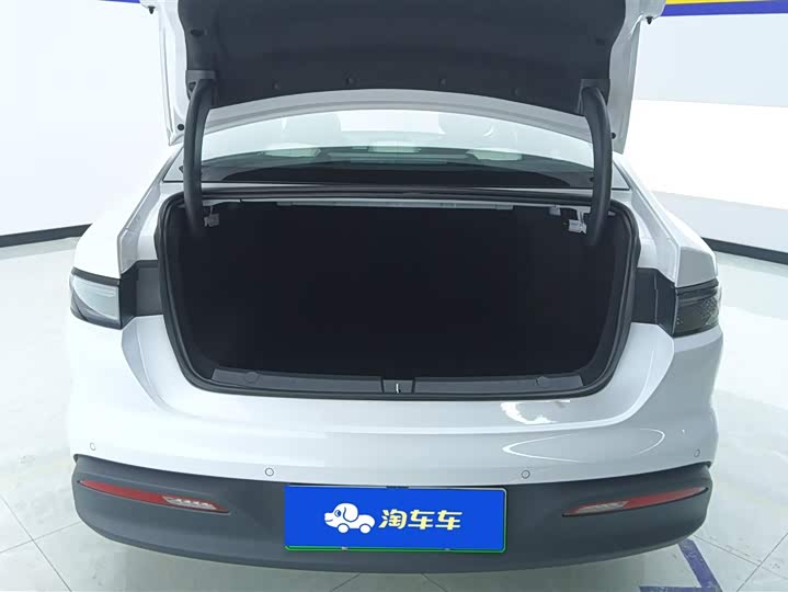 BYD Seal 05 DM-i Hybrid 2025 2025款 DM-i 智驾版 55KM豪华型