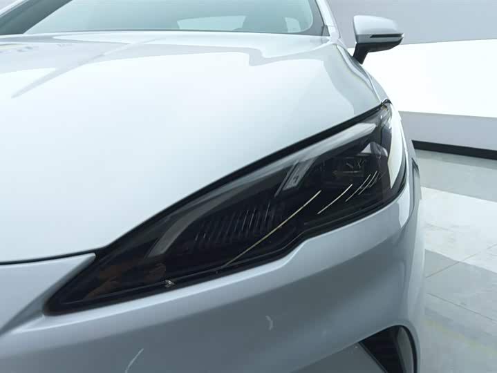 BYD Seal 05 DM-i Hybrid 2025 2025款 DM-i 智驾版 55KM豪华型
