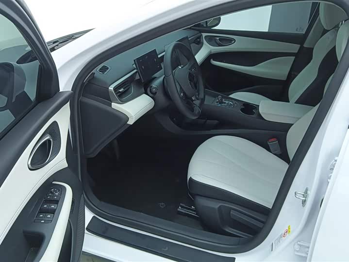 BYD Seal 05 DM-i Hybrid 2025 2025款 DM-i 智驾版 55KM豪华型