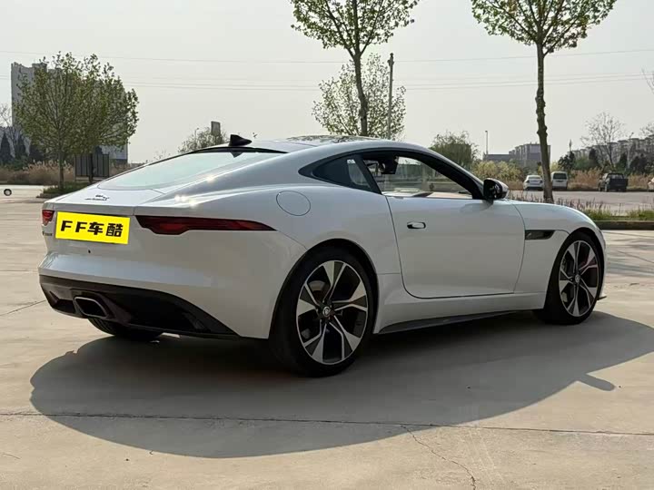 2022 Jaguar F-Type