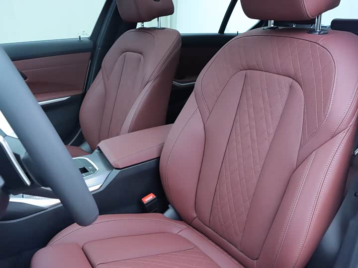 BMW 3 Series 2025 2025款 330Li 尊享型 M运动曜夜套装