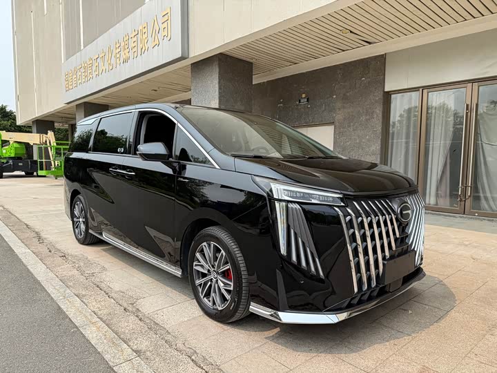 Zdjęcie 3 - GAC Trumpchi M8