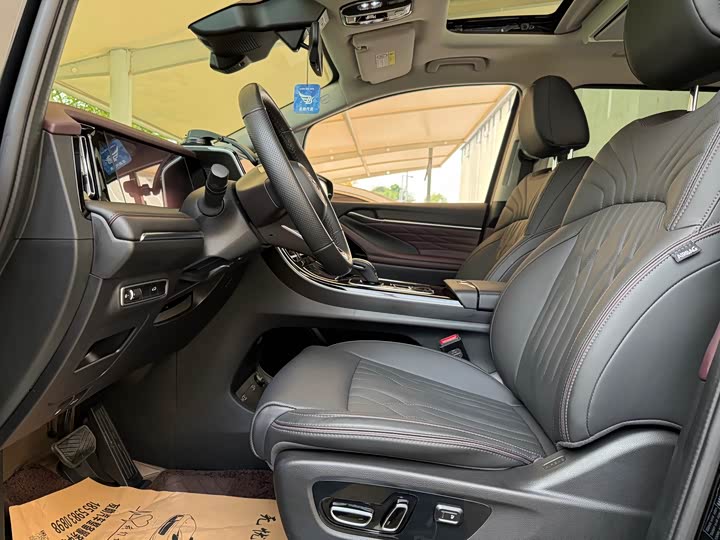 Zdjęcie 9 - GAC Trumpchi M8