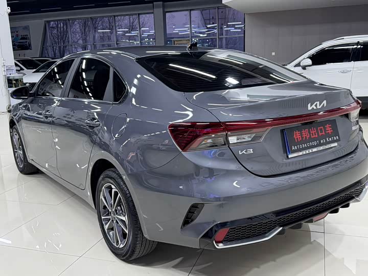 Kia K3 2023 2023款 1.5L CVT豪华版
