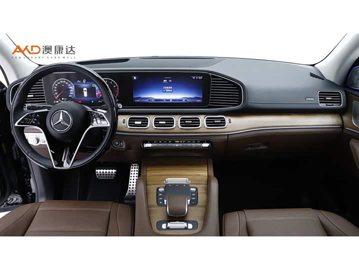صورة 5 - Mercedes-Benz GLS-Class