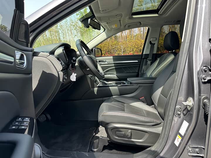 GAC Trumpchi GS8 2020 2020款 390T 两驱豪华版（七座）