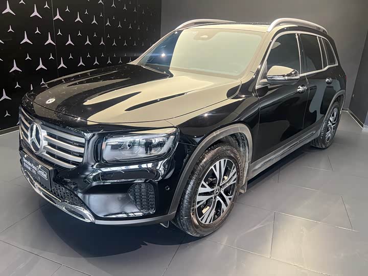 2025 Mercedes-Benz GLB-Class