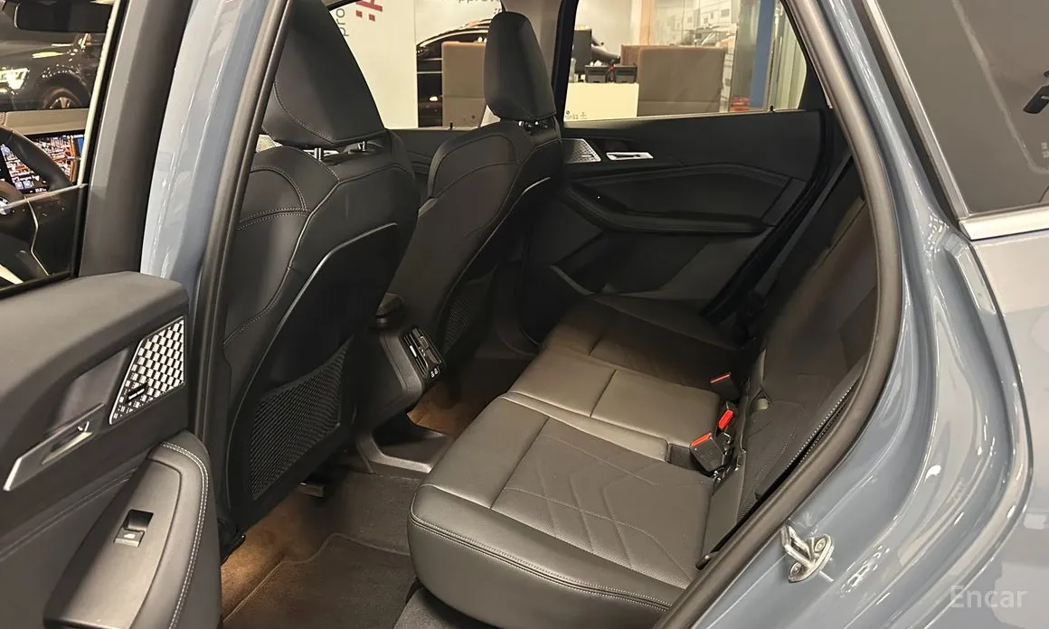 BMW 2 Series 2022 220i Luxury