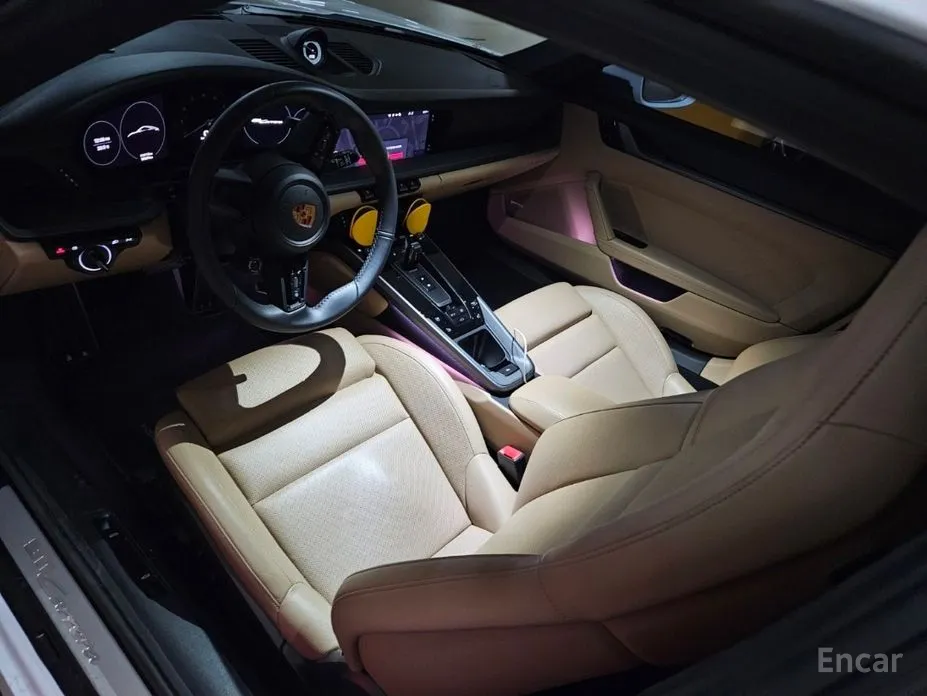 Porsche 911 2019 Carrera
