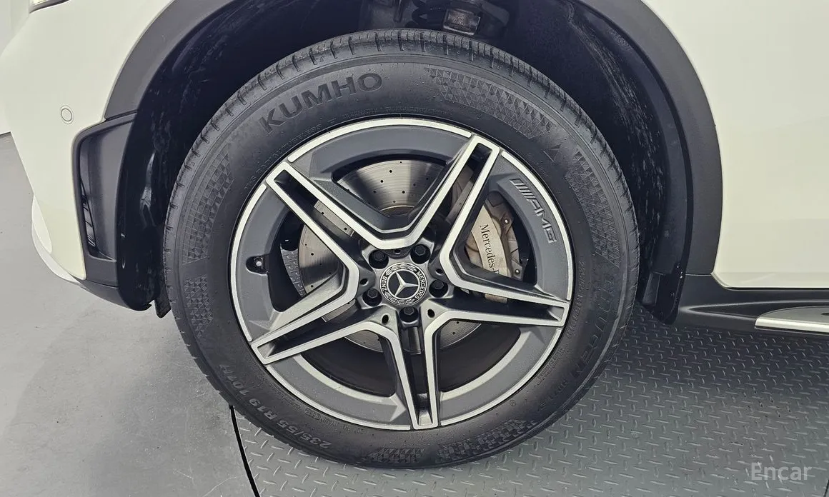 Фото 5 - Mercedes-Benz GLC-Class