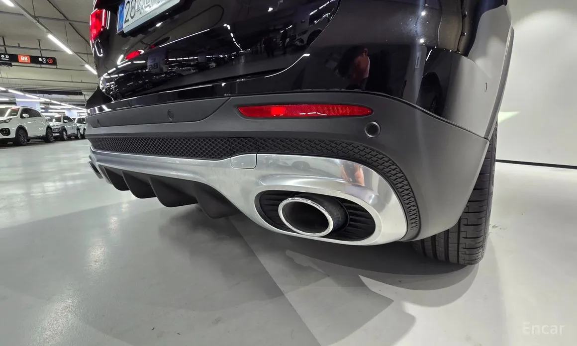 Mercedes-Benz GLB-Class 2020 AMG GLB35 4MATIC