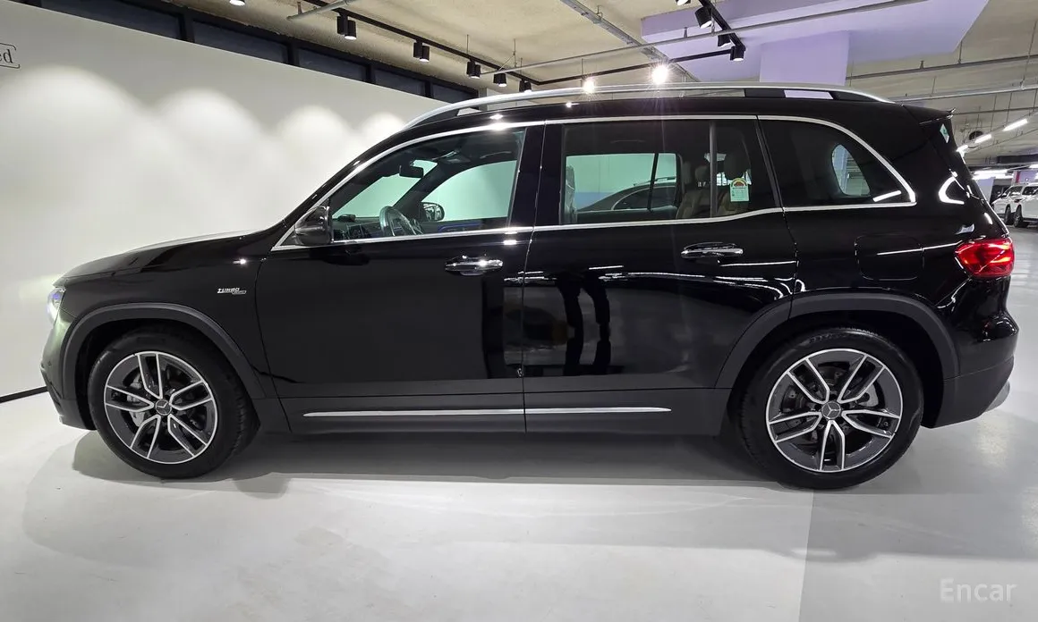 Mercedes-Benz GLB-Class 2020 AMG GLB35 4MATIC