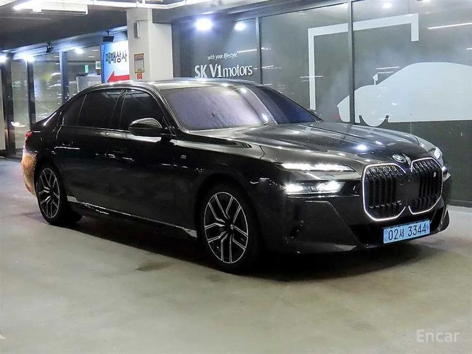 BMW i7 2022 eDrive 50 M Sport