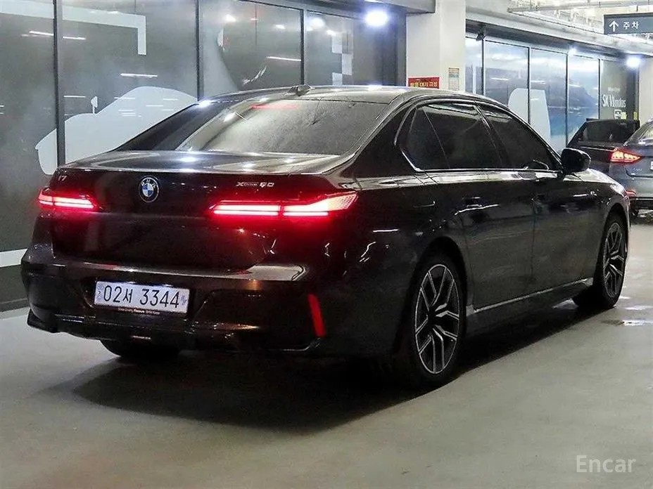 BMW i7 2022 eDrive 50 M Sport