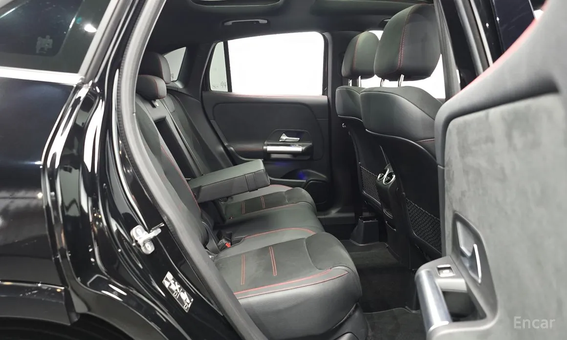 Mercedes-Benz GLA-Class 2020 GLA250 4MATIC