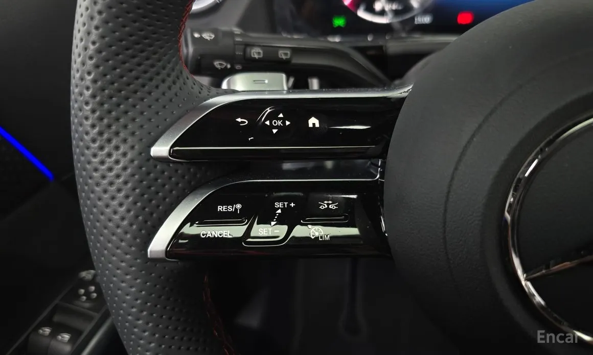 Mercedes-Benz GLA-Class 2020 GLA250 4MATIC