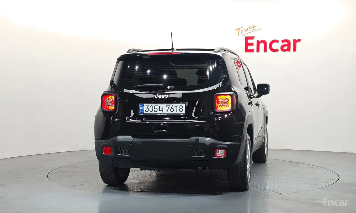 صورة 4 - Jeep Renegade